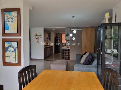Apartamento de 3 alcobas en venta en El Poblado Milla De Oro, Medellín, 117 m² · foto 9 de 20