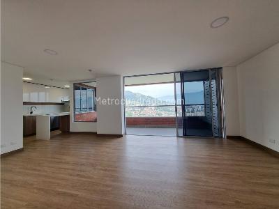 Apartamento en venta en Loma Las Brujas, Envigado · foto 2 de 20