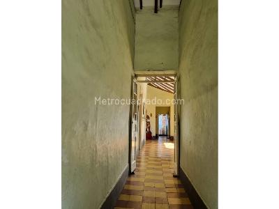 Casa de 4 alcobas en venta en La America Barrio Cristobal, Medellín, 230 m² · foto 7 de 20