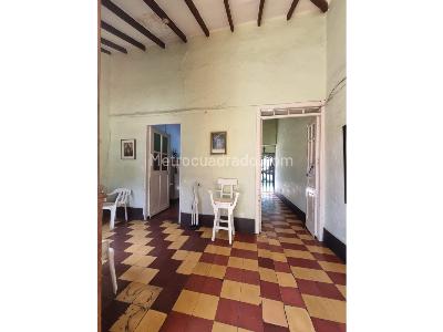 Casa de 4 alcobas en venta en La America Barrio Cristobal, Medellín, 230 m² · foto 10 de 20