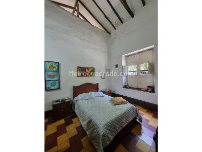 Casa de 4 alcobas en venta en La America Barrio Cristobal, Medellín, 230 m² · foto 14 de 20