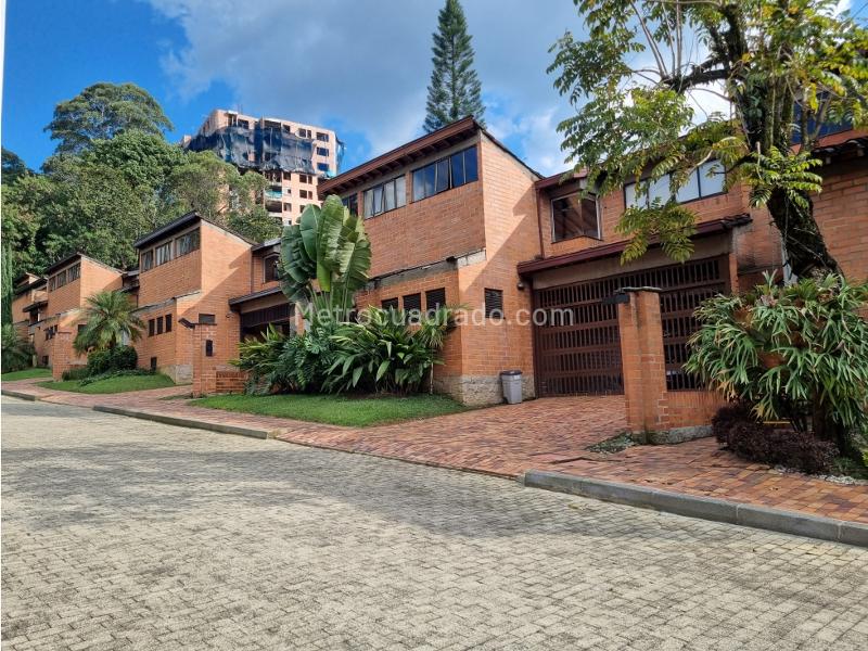 House in Medellín - Vista 2