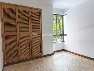 Apartamento en venta en Milla De Oro, Medellín · foto 8 de 20