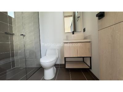 Apartamento de 2 alcobas en venta en Loma De Los Mesa, Envigado, 95 m² · foto 11 de 20