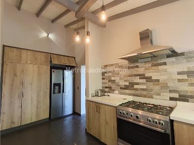 Apartamento en venta en Patio Bonito, Medellín · foto 2 de 20