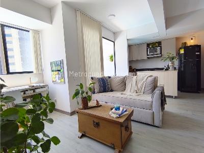 Apartamento de 2 alcobas en venta en Alto De Las Palmas, Medellín, 64 m² · foto 3 de 19