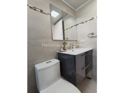 Apartamento de 2 alcobas en venta en El Poblado, Medellín, 69 m² · foto 12 de 18