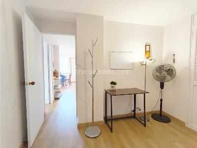 Apartamento de 2 alcobas en venta en El Poblado, Medellín, 69 m² · foto 17 de 18
