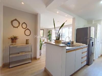 Apartamento de 2 alcobas en venta en El Poblado, Medellín, 69 m² · foto 6 de 18