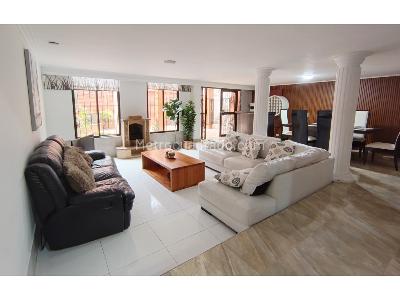 Casa de 5 alcobas en venta en Poblado Las Palmas, Medellín, 436 m² · foto 3 de 20
