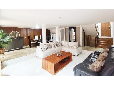 Casa de 5 alcobas en venta en Poblado Las Palmas, Medellín, 436 m² · foto 4 de 20
