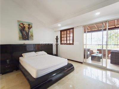 Casa de 5 alcobas en venta en Poblado Las Palmas, Medellín, 436 m² · foto 9 de 20
