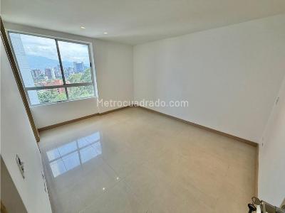 Apartamento de 3 alcobas en venta en El Poblado, Medellín, 99 m² · foto 10 de 20