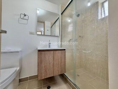 Apartamento de 3 alcobas en venta en El Poblado, Medellín, 99 m² · foto 11 de 20