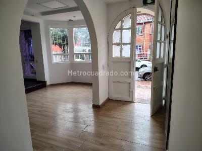Casa de 1 alcoba en arriendo en Teusaquillo, Bogotá, 1200 m² · foto 2 de 14