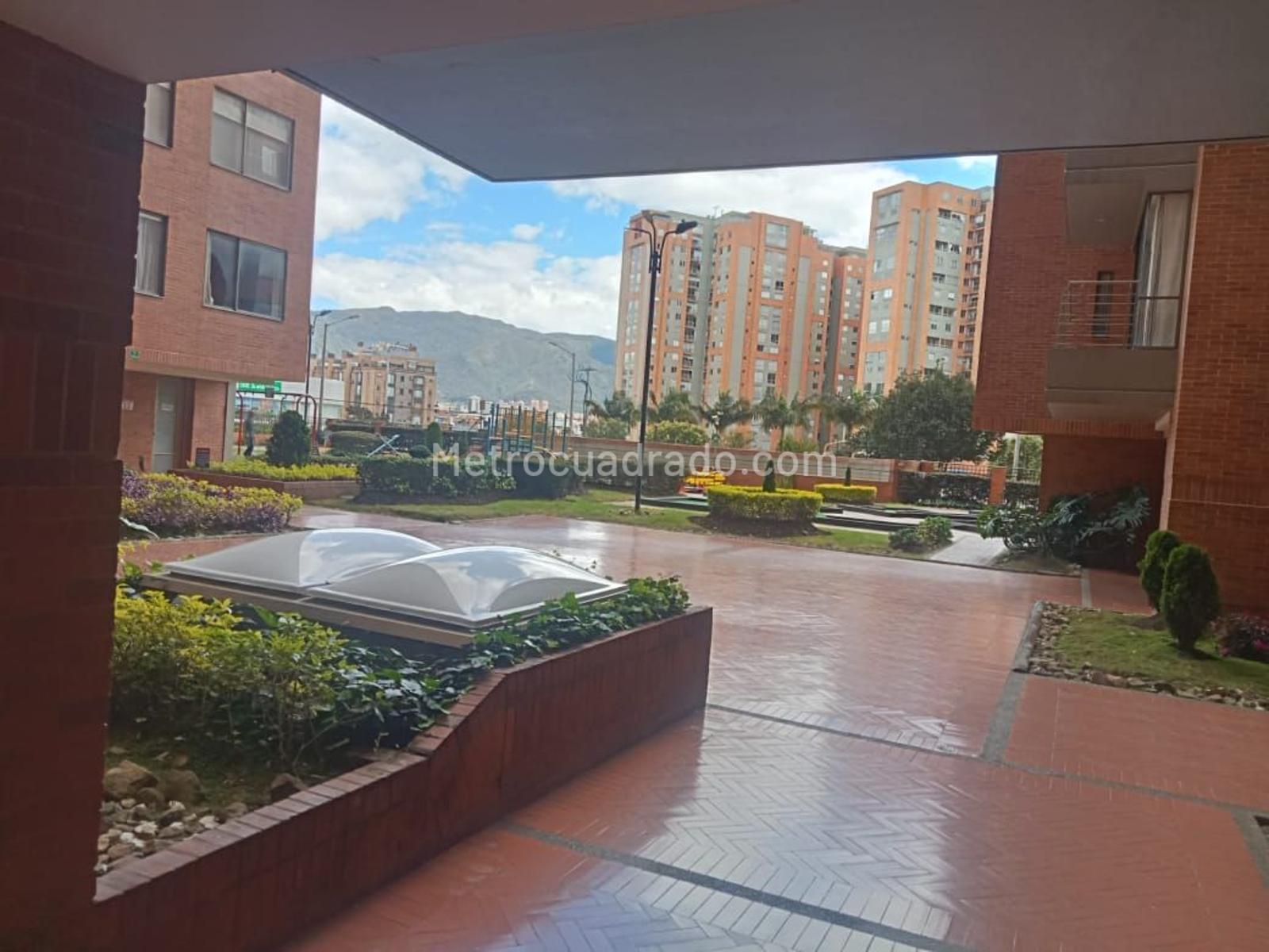 Apartamento en Arriendo  LA FLORESTA