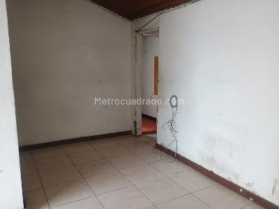 Casa de 1 alcoba en venta en Toberin, Bogotá, 384 m² · foto 10 de 20