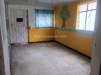 Casa de 1 alcoba en venta en Toberin, Bogotá, 384 m² · foto 9 de 20