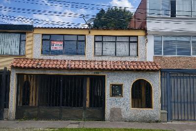 Casa en venta en J, Bogotá · foto 2 de 4