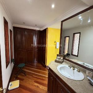 Apartamento en venta en Las Villas, Bogotá · foto 5 de 20