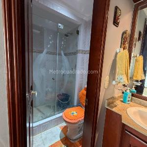 Apartamento en venta en Las Villas, Bogotá · foto 13 de 20