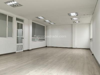 Casa de 5 alcobas en venta en Sandiego, Bogotá, 1200 m² · foto 3 de 20