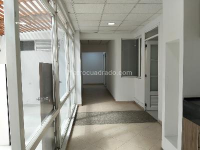 Casa de 5 alcobas en venta en Sandiego, Bogotá, 1200 m² · foto 4 de 20