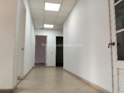 Casa de 5 alcobas en venta en Sandiego, Bogotá, 1200 m² · foto 14 de 20