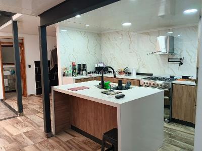 Casa de 3 alcobas en venta en Alamos Norte, Bogotá, 126 m² · foto 10 de 10