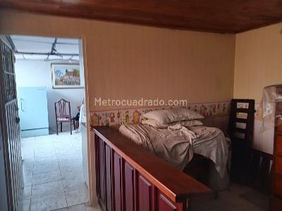 Casa de 4 alcobas en venta en Santa Isabel, Bogotá, 260 m² · foto 7 de 15