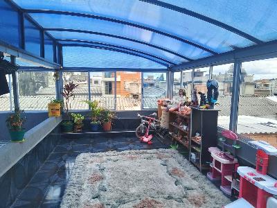 Casa de 4 alcobas en venta en Alamos Norte, Bogotá, 300 m² · foto 3 de 12