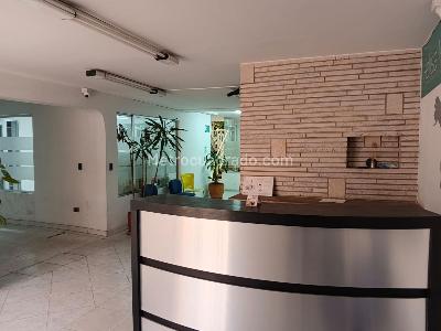 Casa de 5 alcobas en venta en Chapinero Galerias, Bogotá, 247 m² · foto 3 de 10