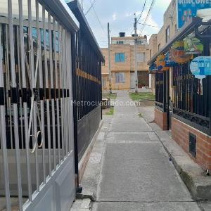 Casa de 4 alcobas en venta en Prados Del Mirador, Zipaquirá, 90 m² · foto 5 de 15