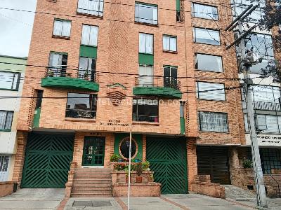 Apartamento en arriendo en Belalcazar, Bogotá · foto 2 de 19