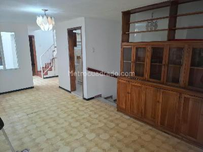 Apartamento de 3 alcobas en arriendo en El Tejar, Bogotá, 90 m² · foto 11 de 17
