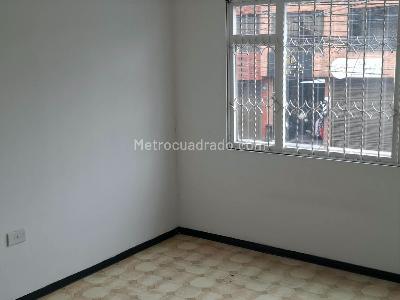 Apartamento de 3 alcobas en arriendo en El Tejar, Bogotá, 90 m² · foto 13 de 17