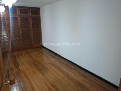 Apartamento de 3 alcobas en arriendo en El Tejar, Bogotá, 90 m² · foto 15 de 17