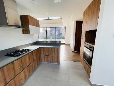 Casa de 3 alcobas en venta en Cajica, Cajicá, 147 m² · foto 6 de 13