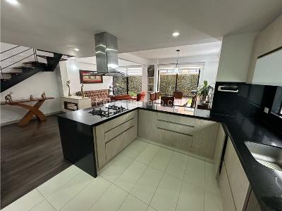 Casa de 3 alcobas en venta en Cajica, Cajicá, 197 m² · foto 3 de 20