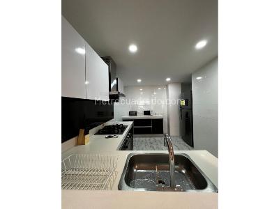 Apartamento en venta en Santa Barbara, Bogotá · foto 6 de 12