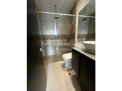 Apartamento de 2 alcobas en venta en Cedritos, Bogotá, 86 m² · foto 8 de 12