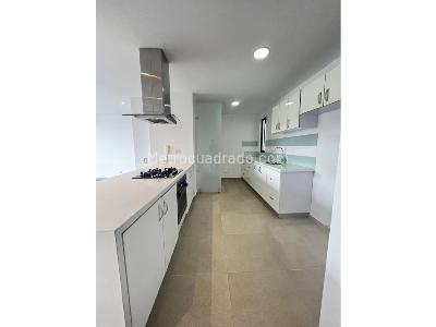 Apartamento de 2 alcobas en venta en Cedritos, Bogotá, 86 m² · foto 11 de 12