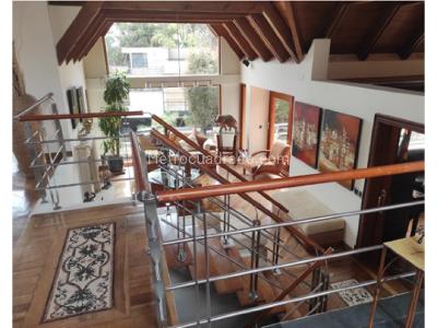 Casa de 4 alcobas en venta en Bosques De Pino, Bogotá, 932 m² · foto 5 de 15