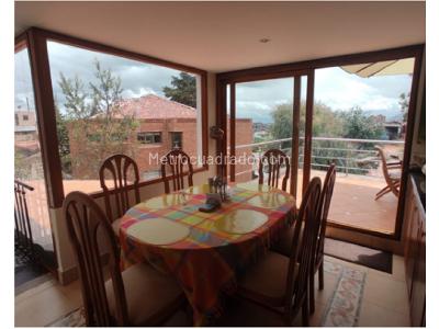 Casa de 4 alcobas en venta en Bosques De Pino, Bogotá, 932 m² · foto 9 de 15