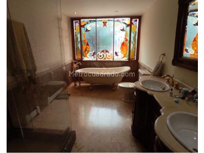 Casa de 4 alcobas en venta en Bosques De Pino, Bogotá, 932 m² · foto 11 de 15