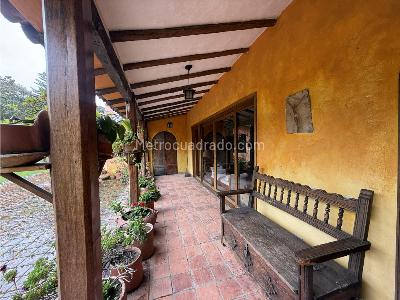 Casa de 4 alcobas en venta en Chia, Chía, 450 m² · foto 3 de 12