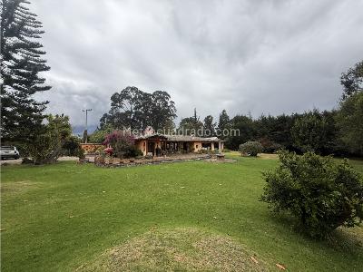 Casa de 4 alcobas en venta en Chia, Chía, 450 m² · foto 8 de 12