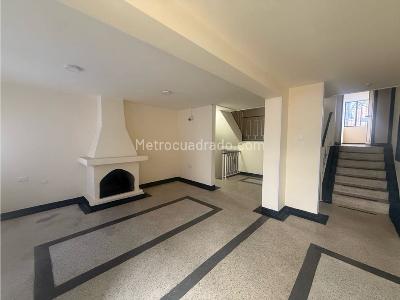 Casa de 5 alcobas en venta en Jose Joaquin Vargas, Bogotá, 350 m² · foto 2 de 17