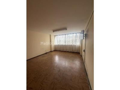 Casa de 5 alcobas en venta en Jose Joaquin Vargas, Bogotá, 350 m² · foto 5 de 17