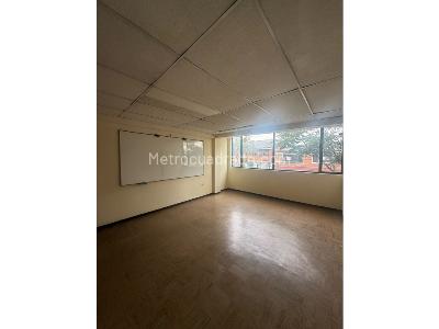 Casa de 5 alcobas en venta en Jose Joaquin Vargas, Bogotá, 350 m² · foto 14 de 17